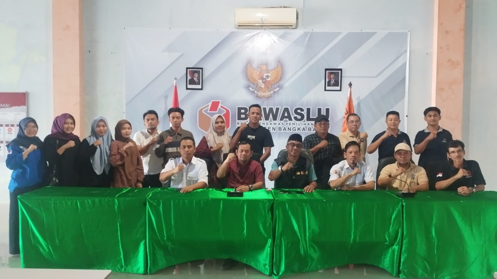 Bawaslu Babel Lakukan Monitoring dan Evaluasi Tindak Lanjut Hasil PSU di Desa Sinar Manik Bangka Barat