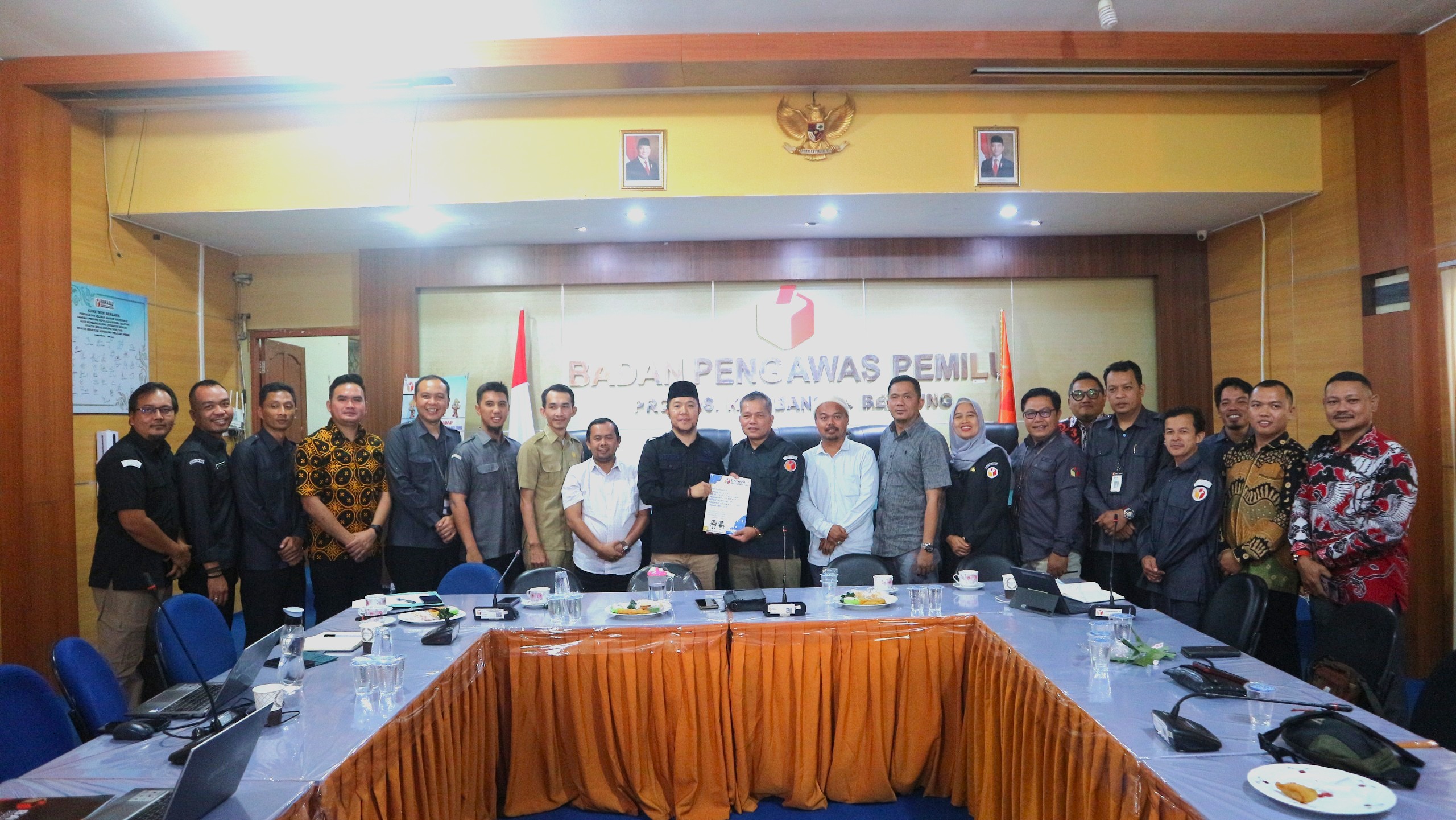 Rapat Penyampaian dan Pelaporan Penggunaan Dana Hibah Pilkada Serentak Tahun 2024