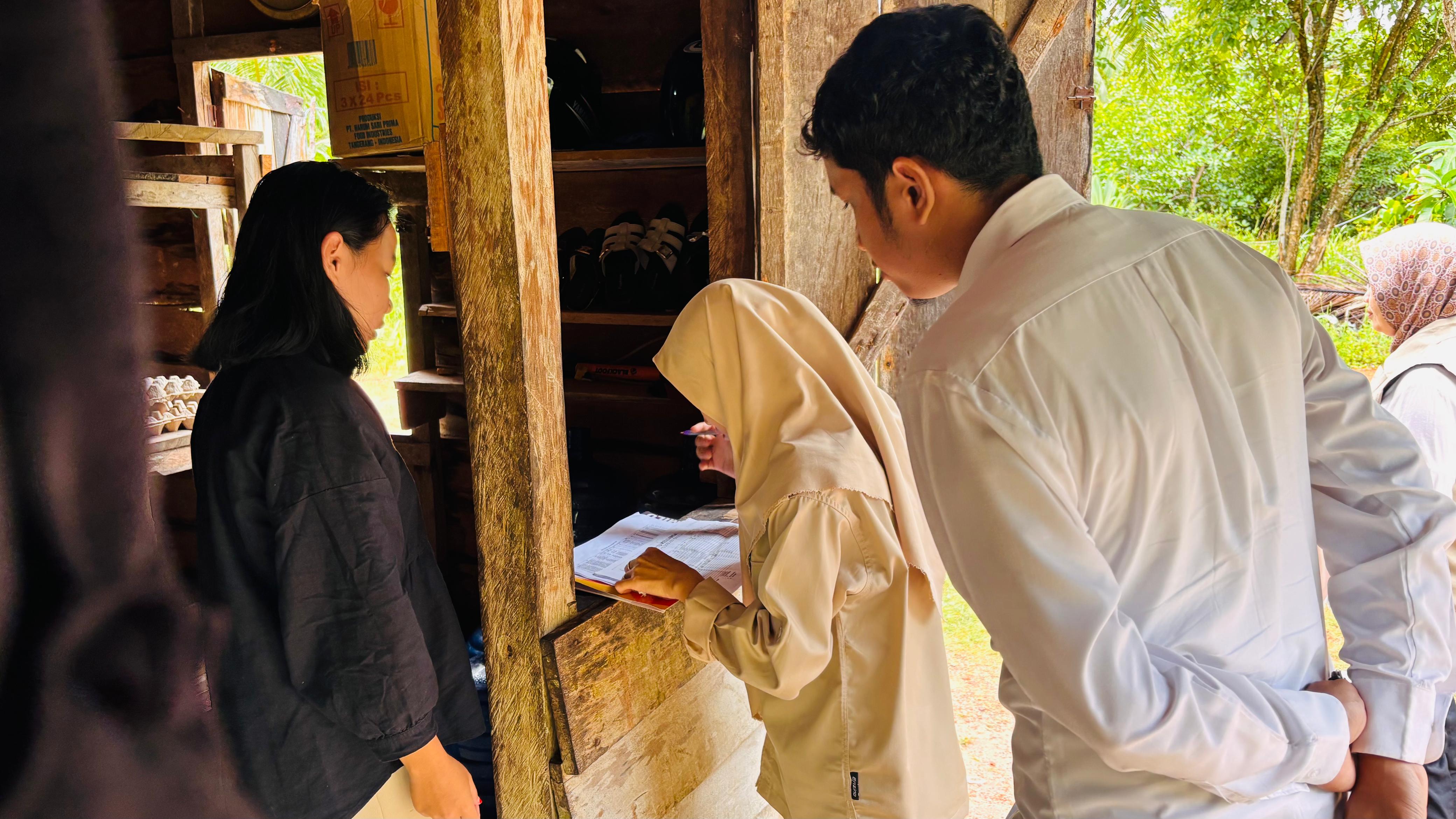 Pelaksanaan Uji Petik di Desa Bakit