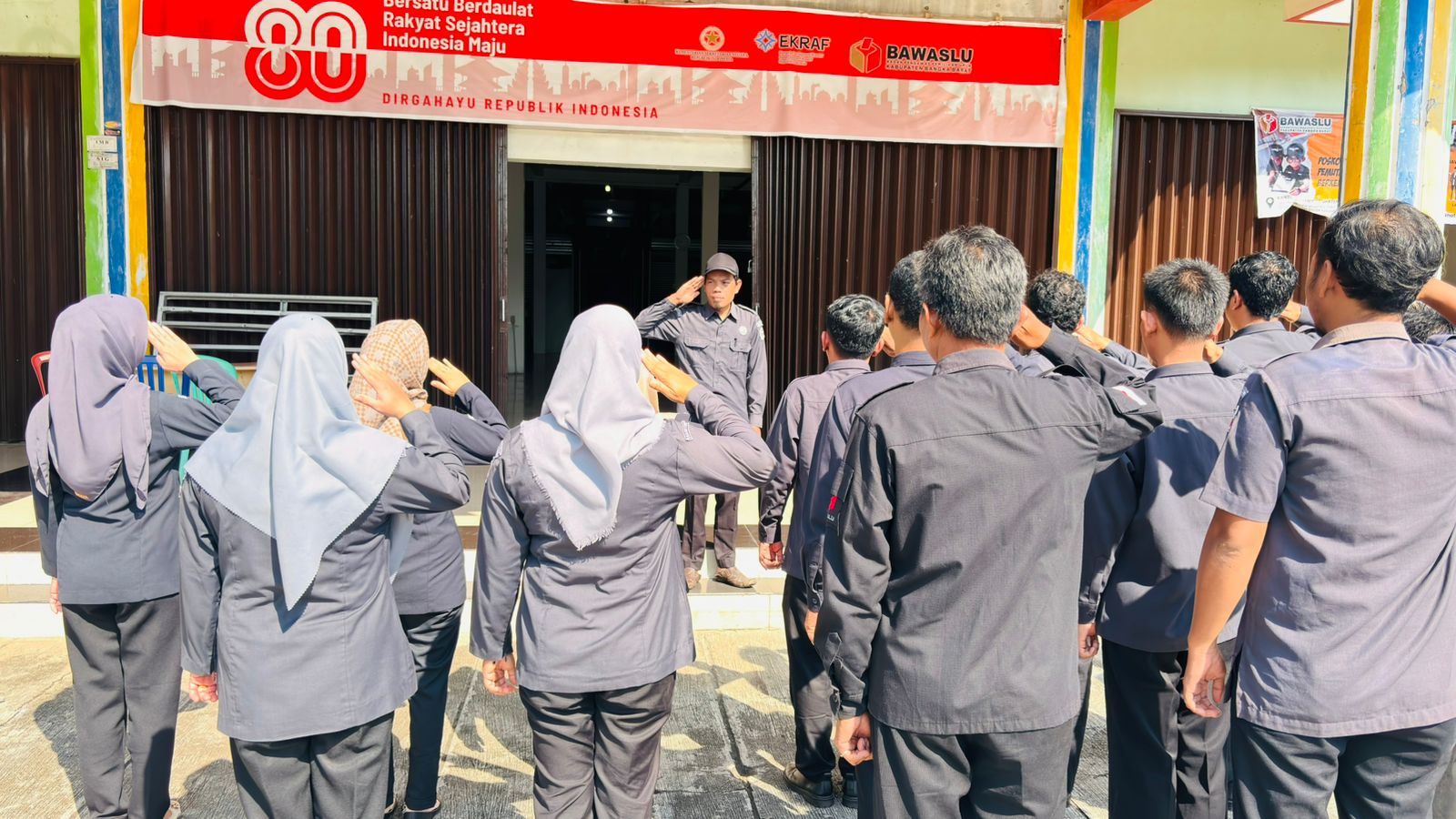 Apel pagi 03 November 2025