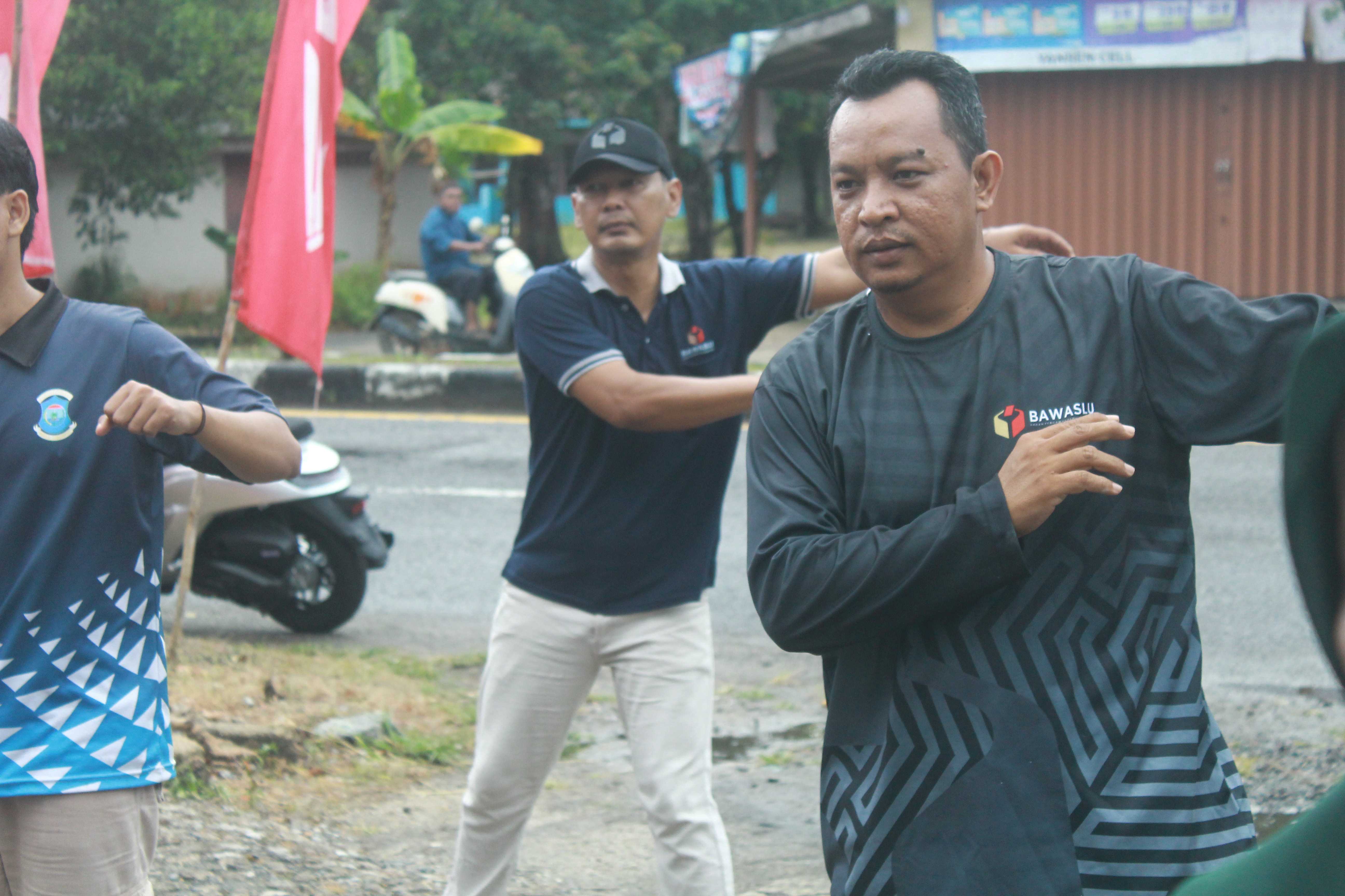 Ketua Bawaslu Bangka Barat Ikuti Senam Sehat 