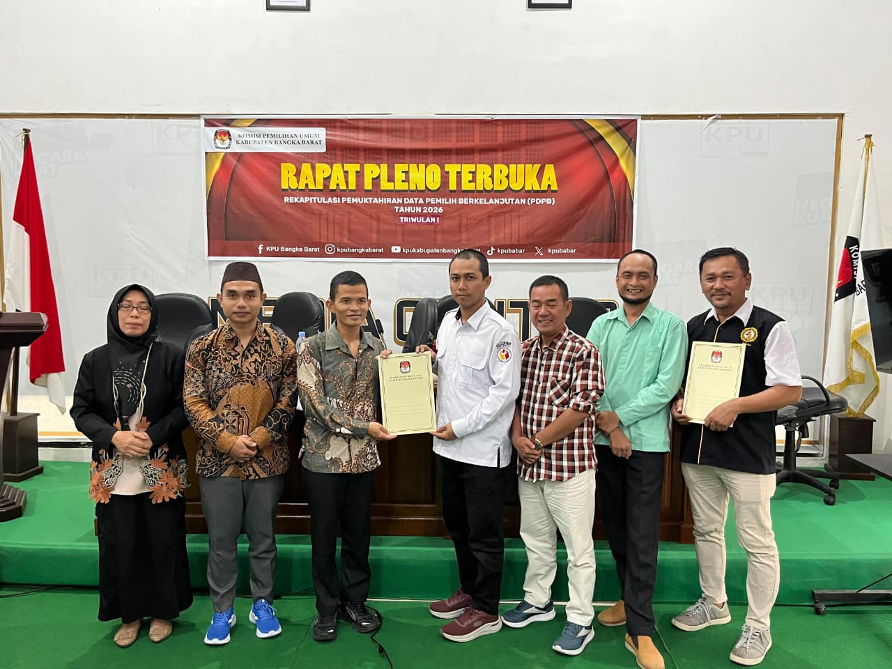 Bawaslu Bangka Barat Awasi Pleno PDPB Triwulan I 2026