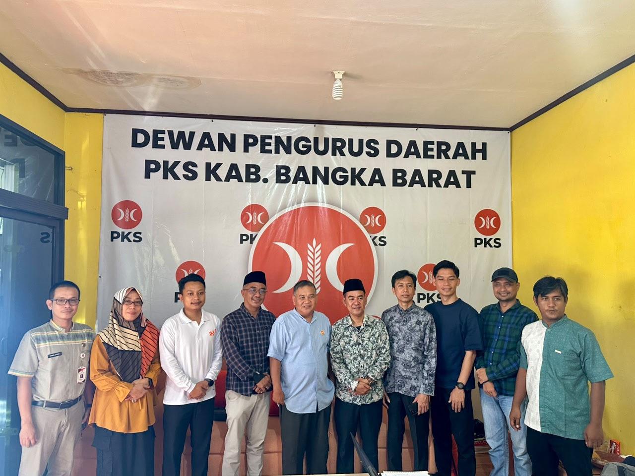Bawaslu Bangka Barat Awasi Audiensi Pemutakhiran Data Partai Politik di PKS Bangka Barat