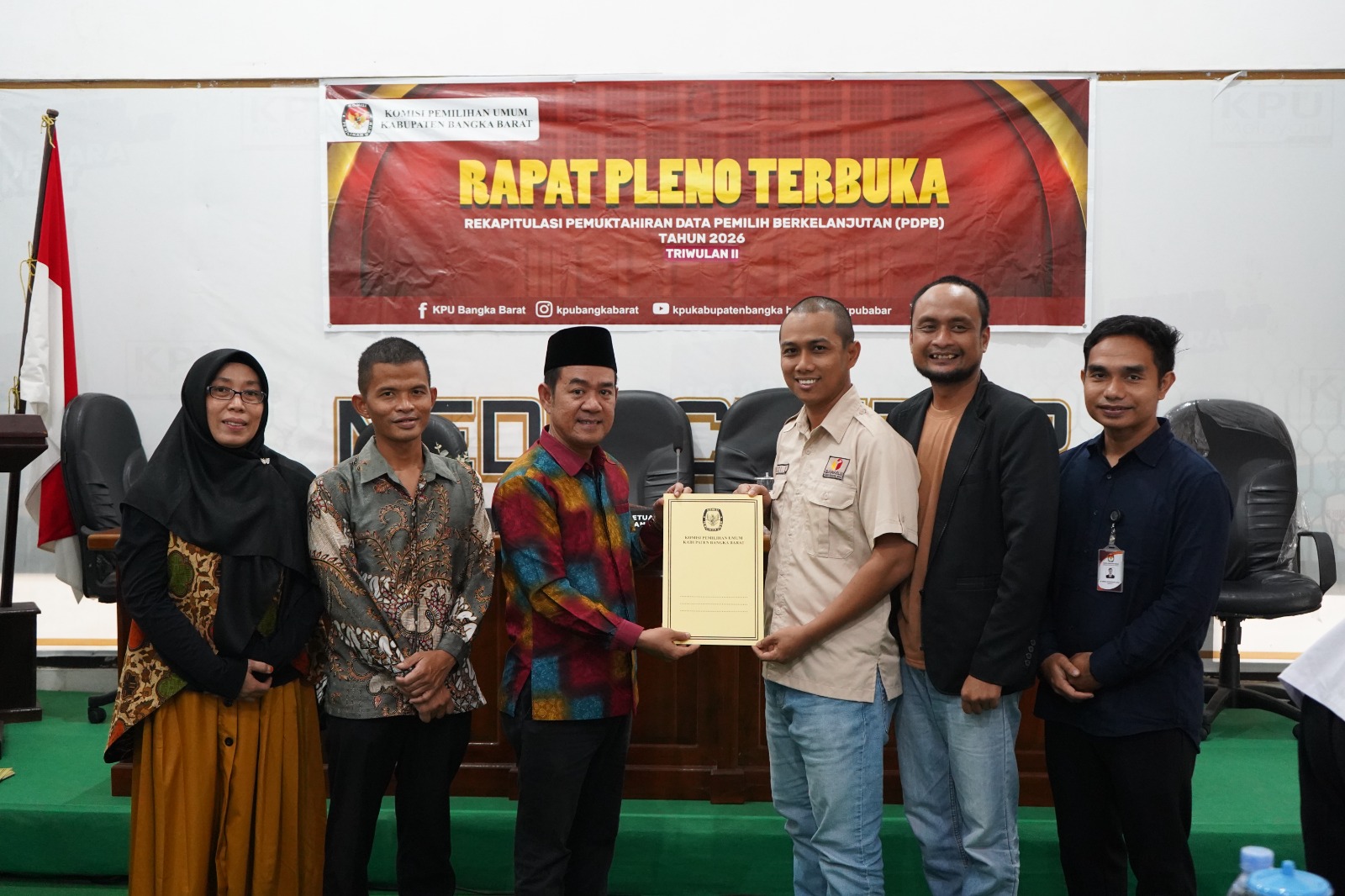 Jaga Integritas Daftar Pemilih, Bawaslu Bangka Barat Awasi Pleno DPB Triwulan II 2026