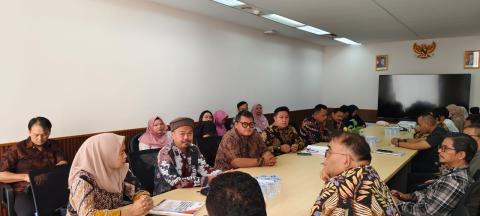 Penyerahan Laporan Keuangan