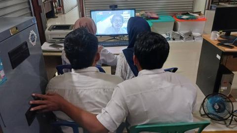 zoom meeting kajian hukum