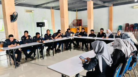 Bawaslu Bangka Barat Gelar Rapat Evaluasi Kinerja Pegawai Tahun 2025 dan Susun Program Kerja 2026