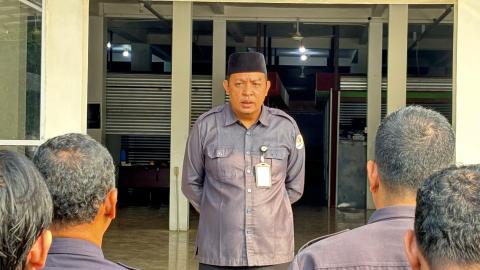 Ketua Bawaslu Bangka Barat Pimpin Apel Pagi, Tekankan Kerja Sama dan Progres Bawaslu Membelajarkan