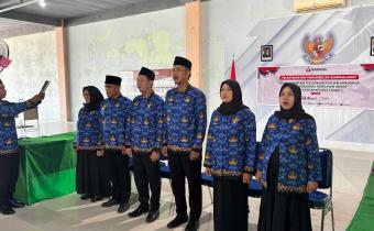 Enam Staf Bawaslu Bangka Barat Resmi Dilantik sebagai PPPK