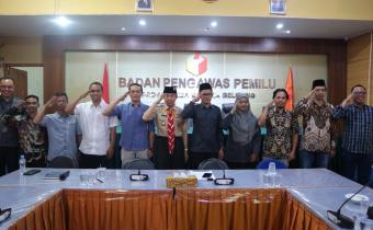 Rapat Pengembangan Pusat Pendidikan Pengawasan Pemilu Partisipatif